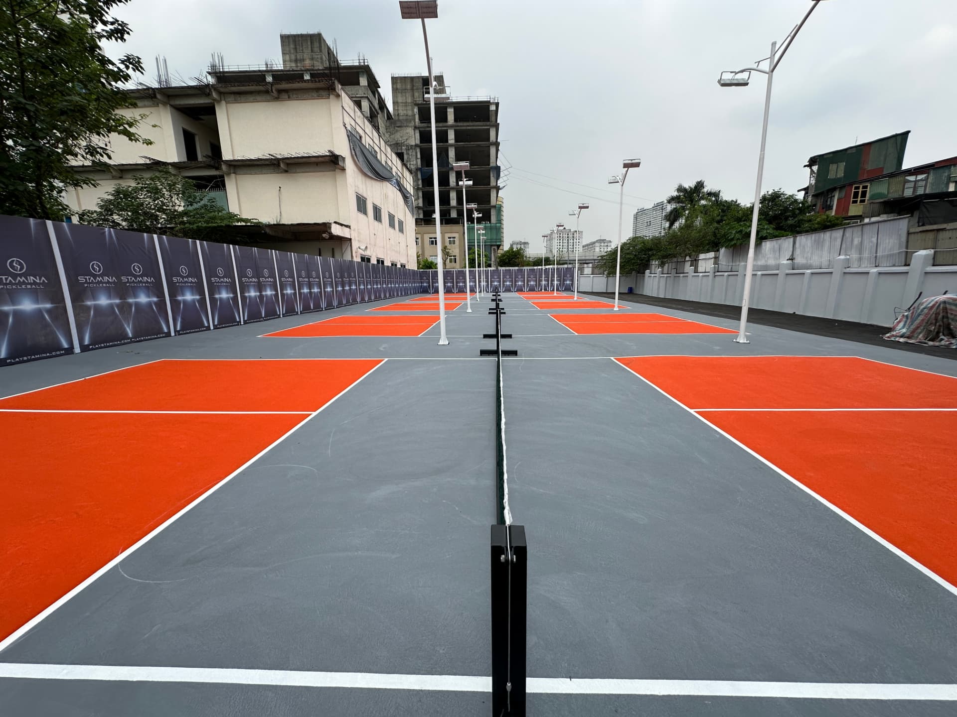 sân 234 Hoàng Quốc Việt